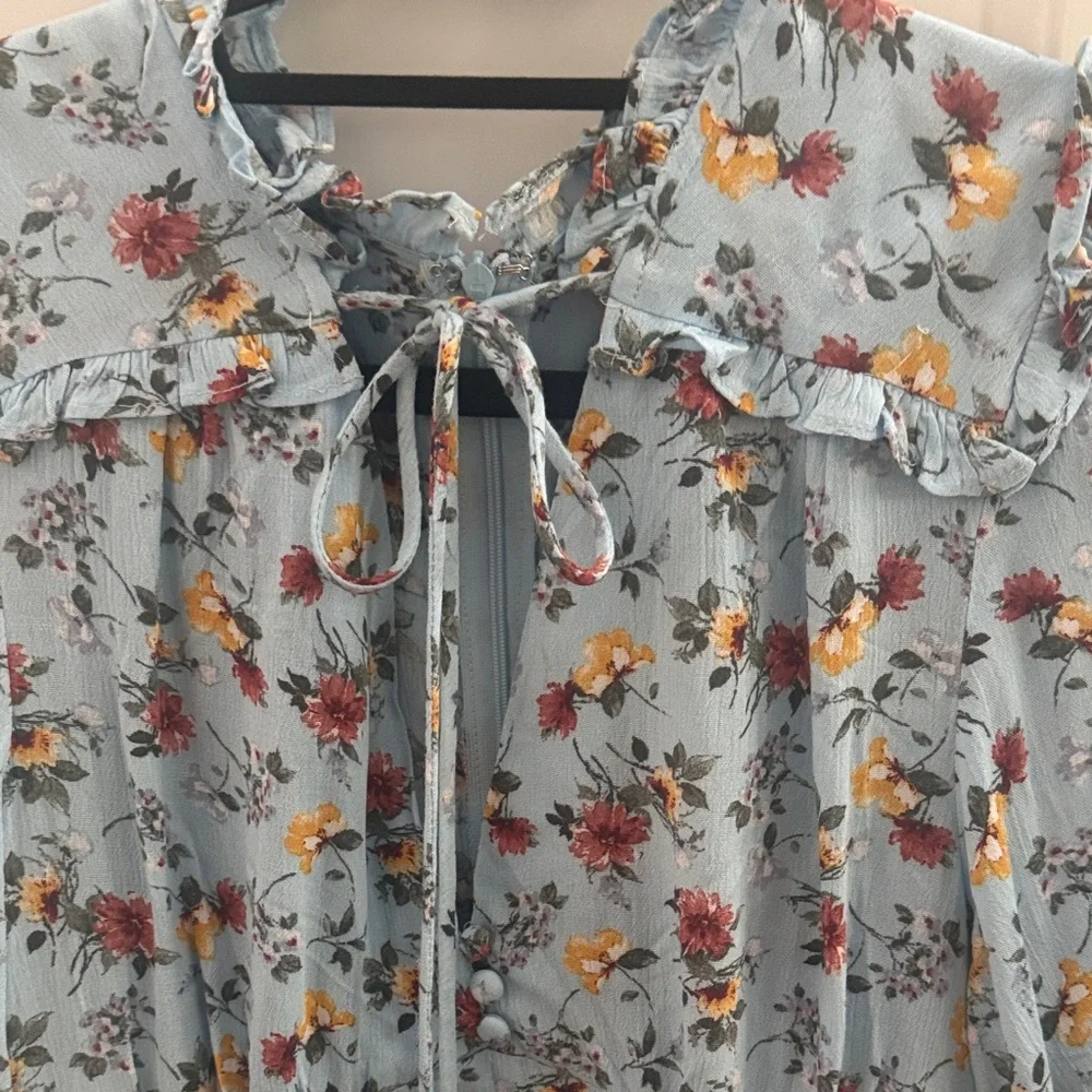 Olivaceous Light Blue Floral Tie-Neck Mini Dress - Picture 6 of 7